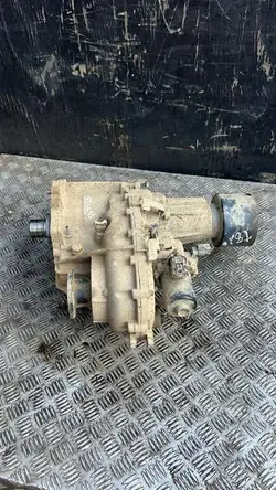 Verteilergetriebe OEM 312CX05939 für Nissan Navara 2016