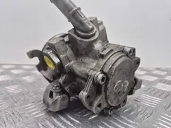 Bomba de dirección asistida BMW X1 679886501