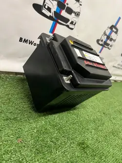 Batería LG Li-Ion OEM 8711882 11Ah 484Wh BMW 8