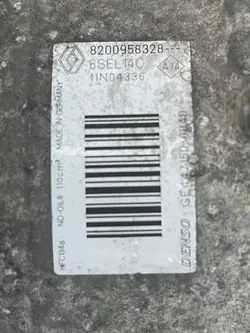 Compresseur Climatisation Renault OE 8200958328