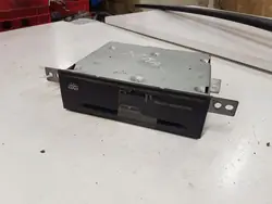 Nissan X-Trail T30 Navigaatiolukija 915ES60A