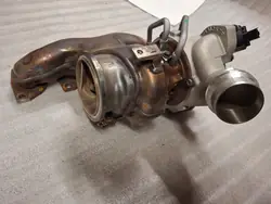 Turbo para Volvo V40 V60 S60 V70 S80 31441692