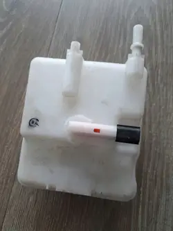 Jarrunesteastia OEM 0204850986 Renault ZOE:lle