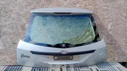 Vidro traseiro porta-bagagens VOLVOMAR-141546 para Ford Focus MK1 HB