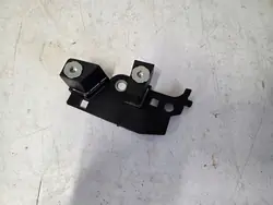 Support de garde-boue avant droit Peugeot 308 III T10