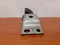 Pakoputken kiinnitys OEM 9433 Volvo 1.5L Hybridille