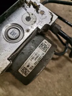Pompe ABS OEM 9826857180 - Occasion Peugeot OE