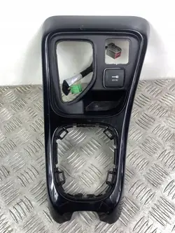 Jeep Compass Vasen runko OEM FOB27669 - Käytetty