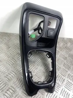 Jeep Compass Vasen runko OEM FOB27669 - Käytetty