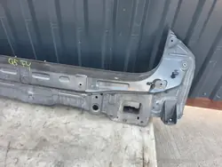 Takaosan hihnan neljännes OEM Audi Q5 FY 80A - Käytetty