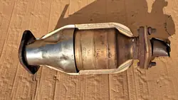 Catalyseur OEM E9FL U2B991 pour Hyundai Kia