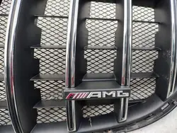 GRILL MERCEDES C63 AMG A2058881300 A2058881500