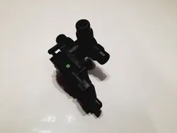 Mercedes A0005003040 jäähdytysnesteen venttiili C350e