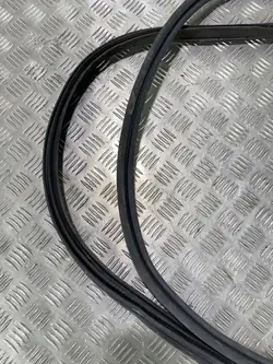 Subaru FBZ20479 Bagageluckspackning - Begagnad OE-del