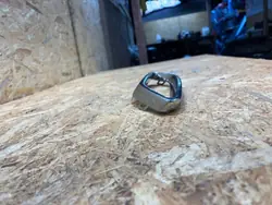 Mercedes Pakoputkenkärki OEM A1184920100 Vasen Kromi