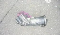 Mercedes-Benz W123 Ölfiltergehäuse OEM 1021800111
