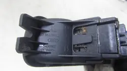 Audi Q3 8U Tupakansytytinpistorasia OEM 8U2863349C