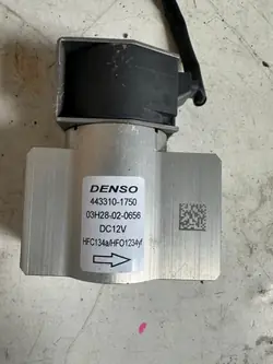 Renault 5 E-Tech Solenoïdeklep OEM 4433101750