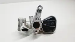 Hyundai Kona EGR-venttiili OEM 2845003HA0 - Käytetty