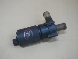 Vattencirkulationspump Opel Omega B
