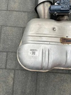 Audi OE Ljuddämpartipp OEM 045002001D - Begagnad