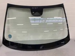 Volvo EX30 Framruta OEM 80028759 - Begagnad