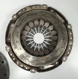 Embrayage complet Volvo V70 II 2.4 B 30735964 8689969