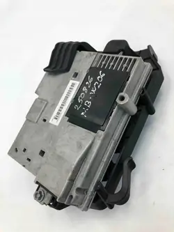 Mercedes-Benz Förstärkare OEM A2069001213 Begagnad