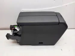 Armazenamento de apoio de braço OEM 7106995 Peugeot 308 III T10