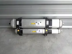 Réservoir suspension air OEM 68458344AC pour Jeep