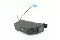 USB AUX Buchse OEM A1728210211 für Mercedes SLK R172
