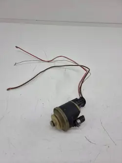 BMW 5 F10 F11 2012 Polttoaineen Lämmitin OEM 8572527