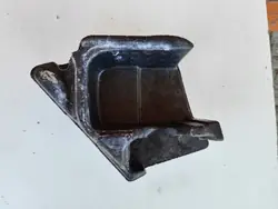Tesla 3 Akkumoduulin Kantti Vasen OEM 1133020-00-D