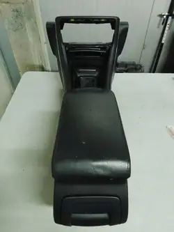 Middenconsole armsteun OEM 12529952 Citroen C5 II