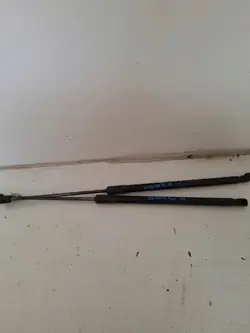 KIA OPTIMA IV Bakluckgasdämpare 81770-D4300