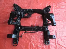 Suzuki OE 4x4OE008168 Viga Delantera Usada