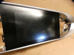 Peugeot 308 T9 navigointinäytön kehys OEM 9808284180