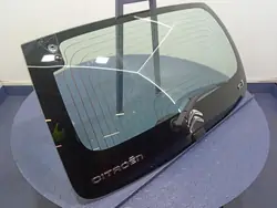 Vitre Arrière de Hayon OEM Ambit-984400- pour Citroen C1