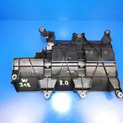 MERCEDES CLS W218 W207 W212 3.0 CDI Oljetankslock A6421800585