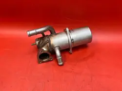 EGR-jäähdytin OEM 04L131512A Audi A4 A5 Q5 2.0 TDI:lle