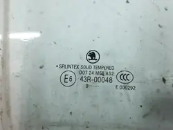 OEM TOC49908 Vitre Porte Arrière Droite Skoda Octavia II