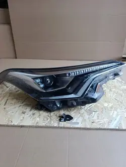 Faro derecho Toyota C-HR MCNCB6752 Full LED 2016-2019