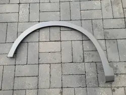 Honda Civic 2007 Moldura de para-lama traseiro esquerda