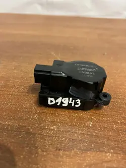 Moteur de volet Jaguar OE D1943 pour F-PACE 2018 Diesel