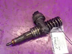 AUDI A4 B7 04-08 2.0 TDI Iniettore 038130079QX