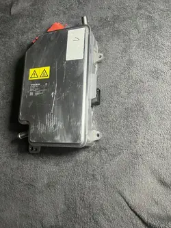 Módulo Inversor Volvo XC40 OEM 32383807 - Usado