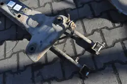 Viga suspensión trasera OEM 273263 para Chevrolet Epica
