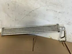 Käytetty öljynjäähdytin OEM 7570100 BMW F10 F11 F12