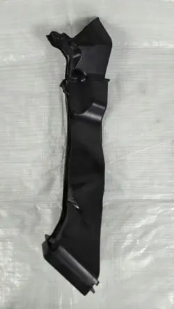 BMW X3 G45 Nedre vattenavloppskanal höger OEM 5A29178