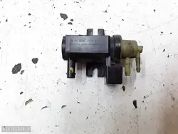 Válvula de vácuo Mercedes B Class 2008 a0061536628